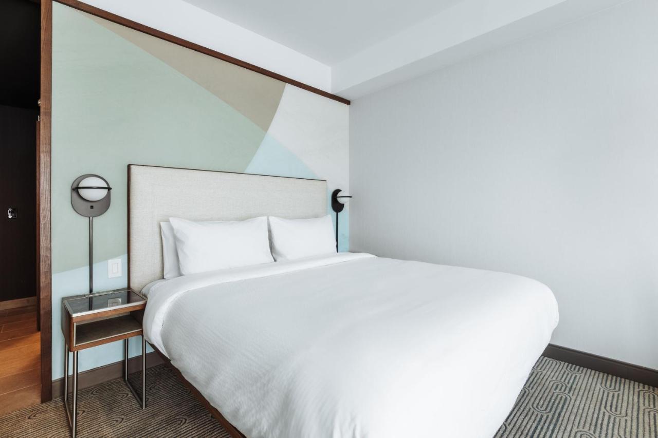 Courtyard By Marriott Santa Barbara Downtown Hotel Buitenkant foto