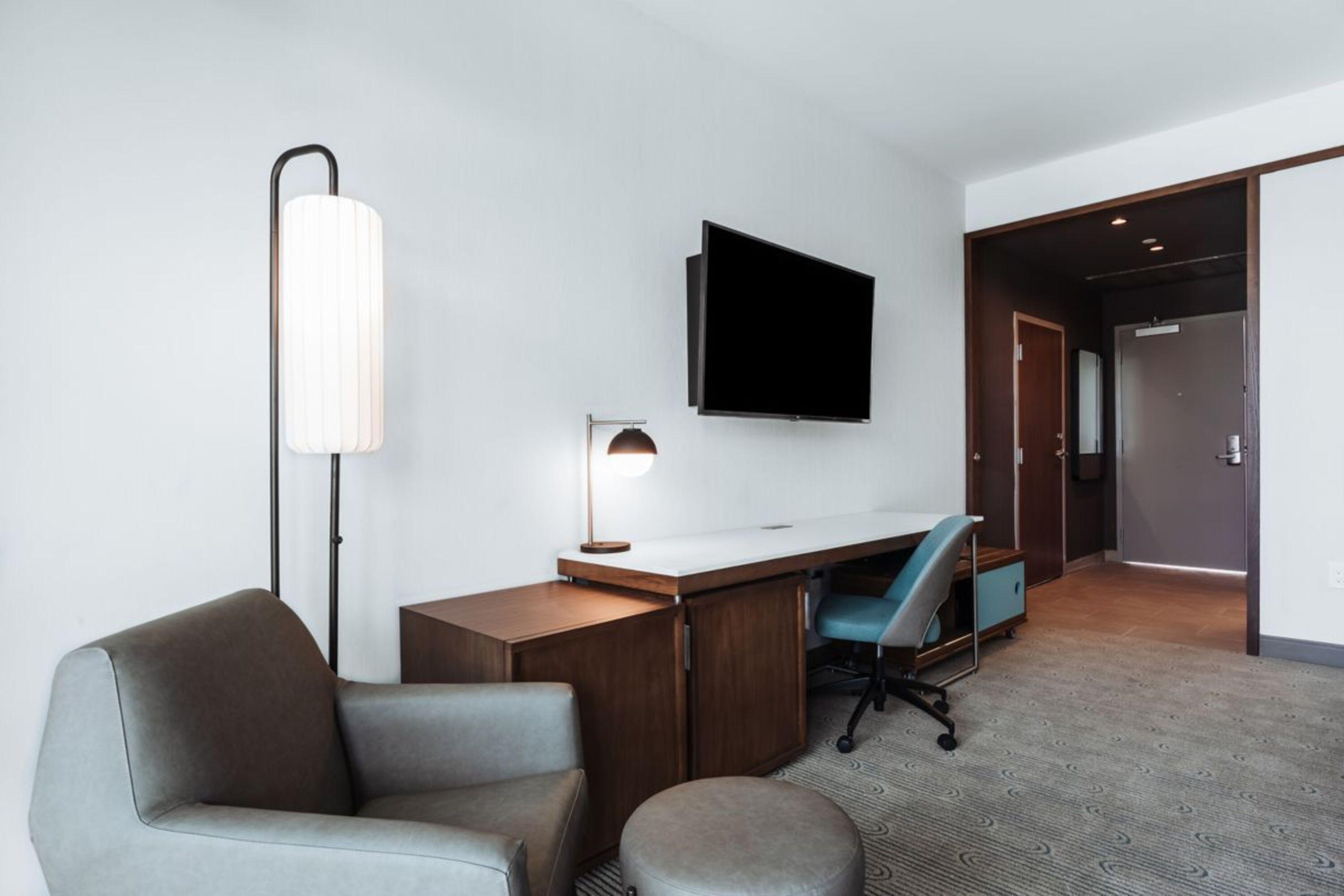 Courtyard By Marriott Santa Barbara Downtown Hotel Buitenkant foto