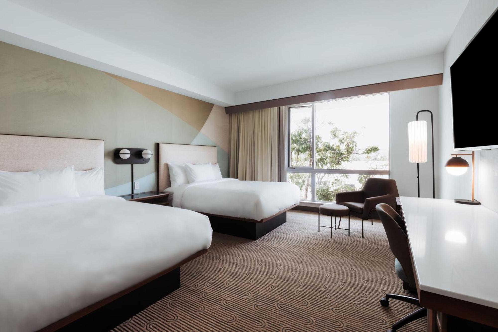 Courtyard By Marriott Santa Barbara Downtown Hotel Buitenkant foto